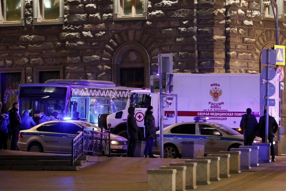 Se registra un tiroteo en una sede gubernamental de Moscú