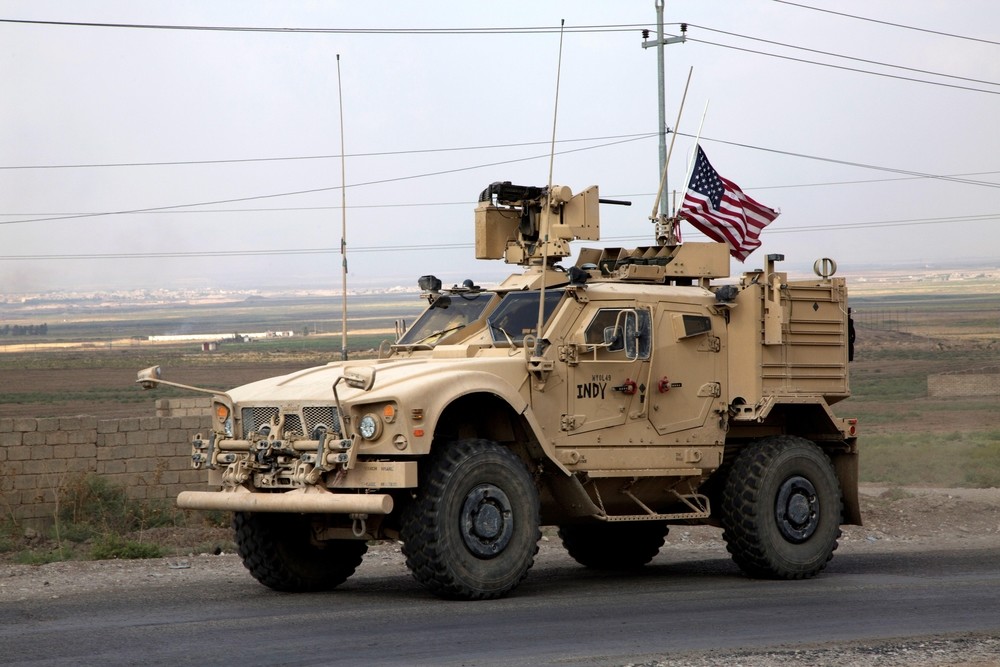 Llega a Irak un convoy estadounidense tras retirarse de Siria