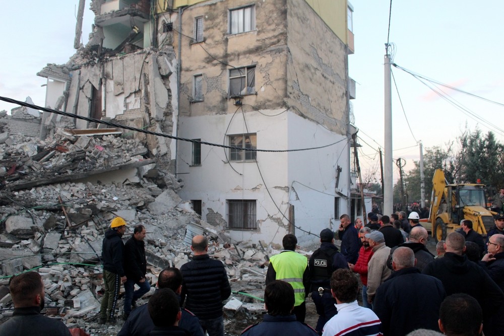 Al menos 6 muertos en el peor terremoto registrado en Albania