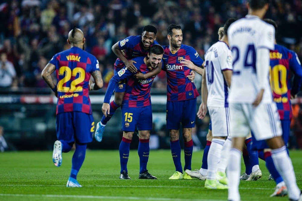 Messi devuelve al Barça el liderato
