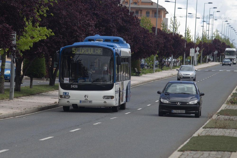 Avilabus, bus urbano, reanudación de todas las lineas, desescalada fase 0.  / ISABEL GARCÍA