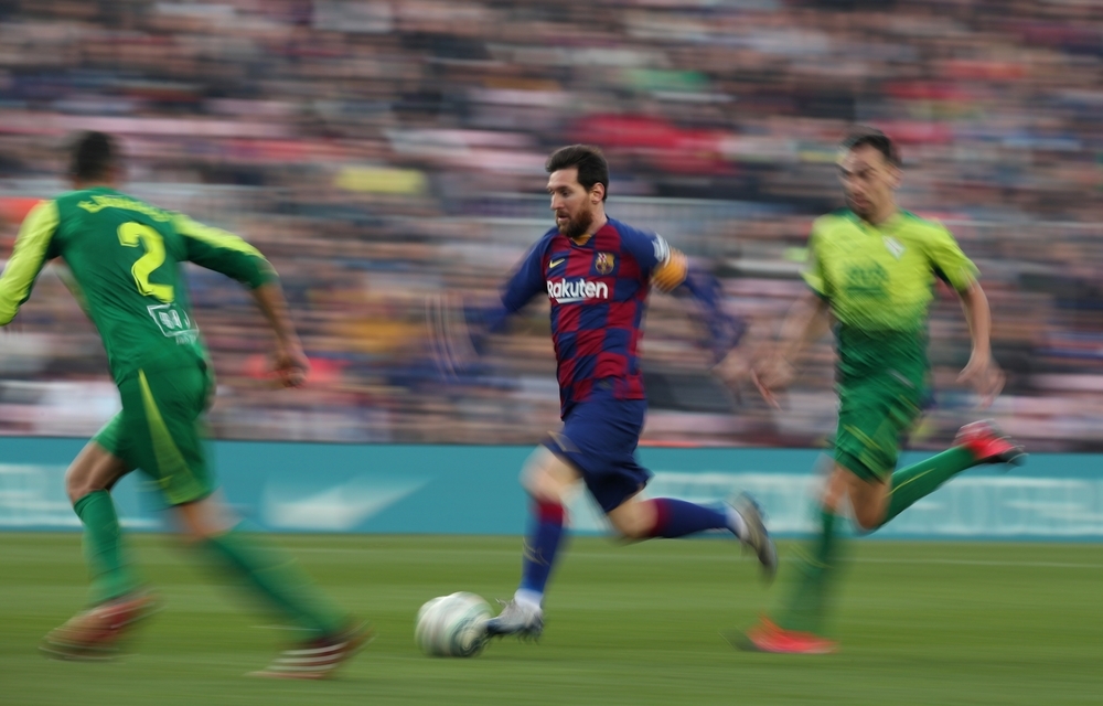 El Barça sonríe a ritmo de Messi