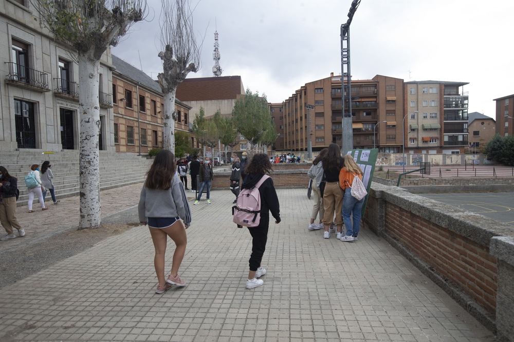 Comienzo de curso para los alumnos de secundaria y bachillerato.  / ISABEL GARCÍA