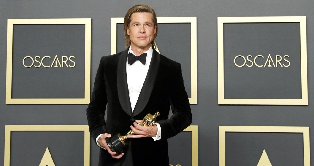 Brad Pitt, ganador del Oscar a mejor actor secundario por 'Érase una vez en Hollywood'  / LUCAS JACKSON
