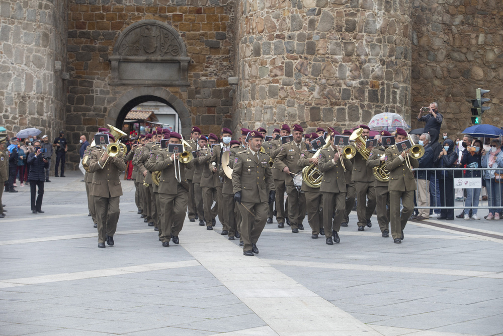 La música militar triunfa en Ávila