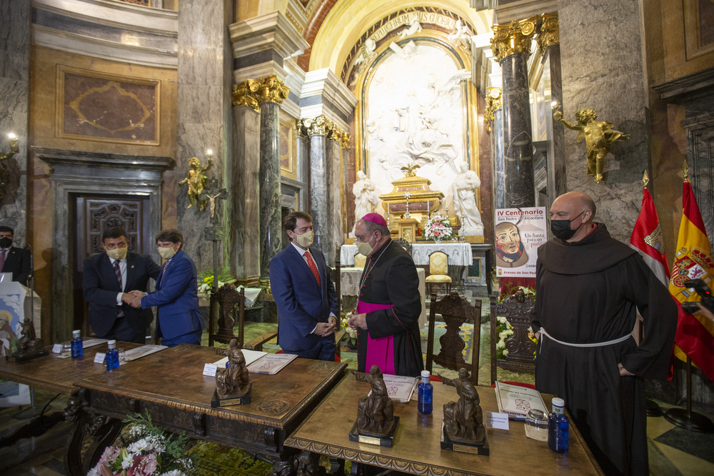 Apertura del IV Centenario de la Beatificación de San Pedro de Alcántara, asistencia del Presidente de la Junta.   / DAVID CASTRO