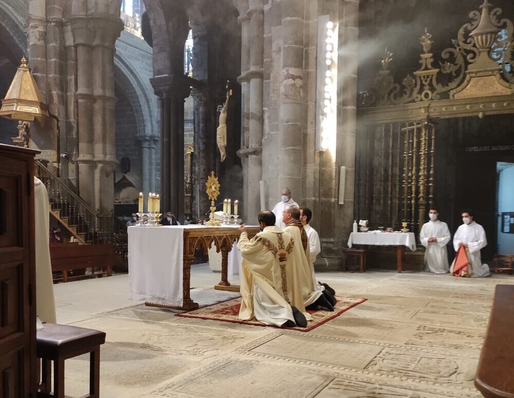El obispo de Ávila pide unidad frente la 