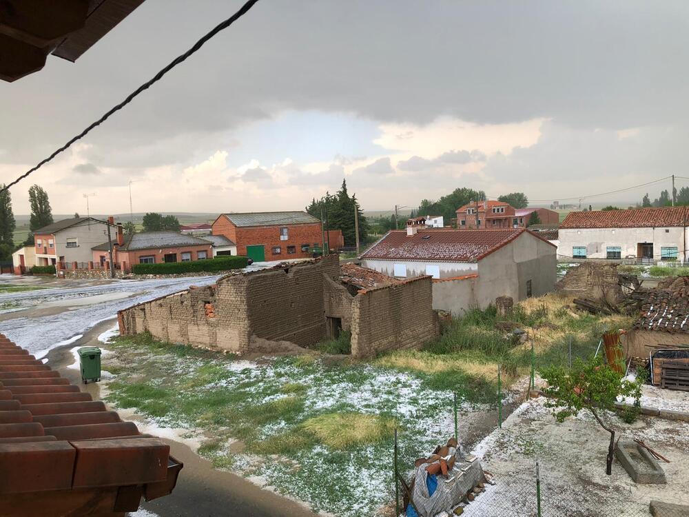 Fuerte tormenta de granizo en la zona de la Moraña