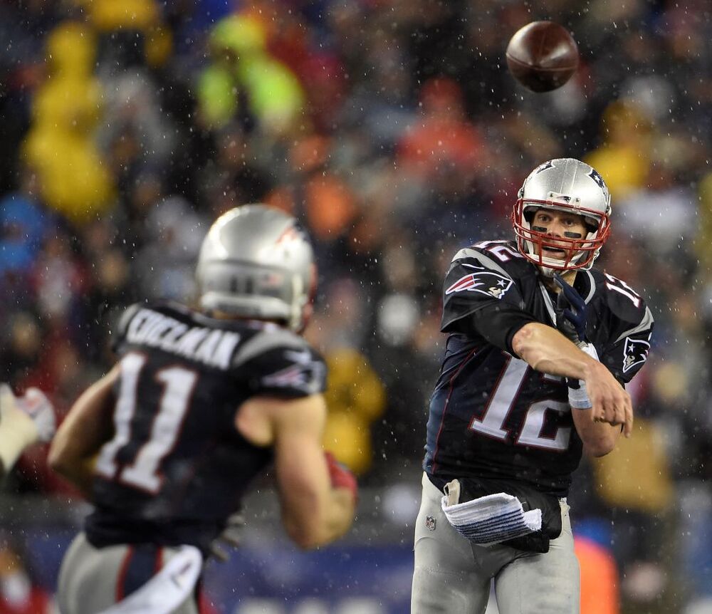 Tom Brady announces retirement from the NFL  / JOHN CETRINO