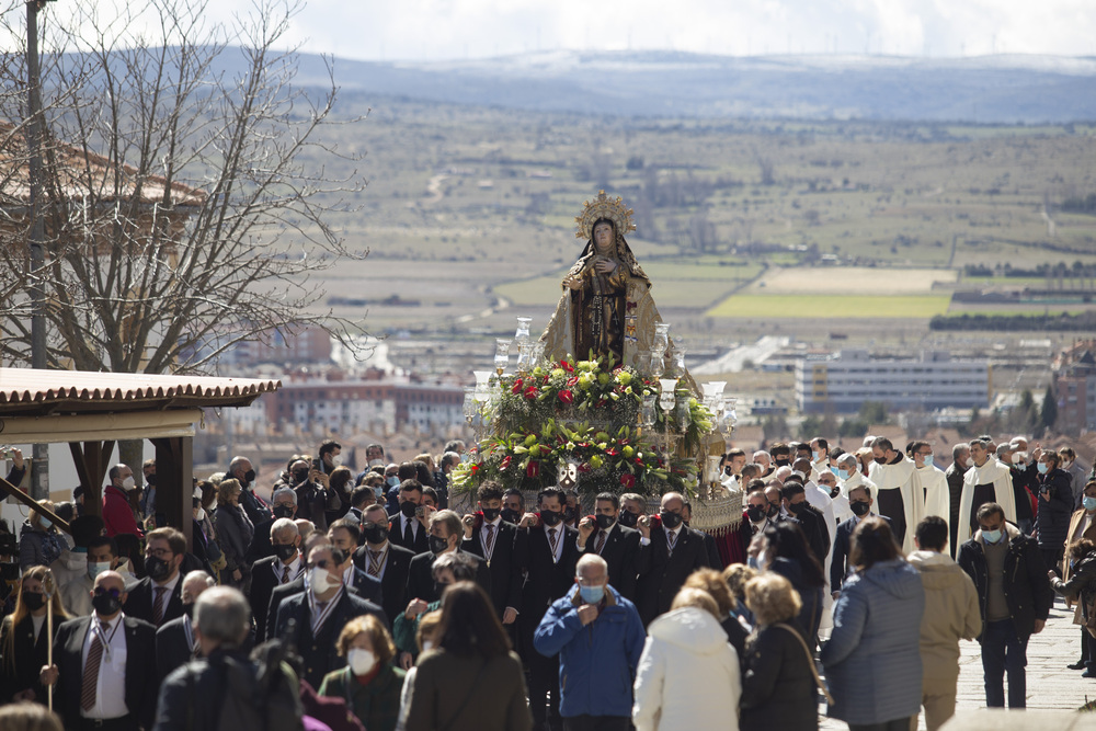 Procesión de la Santa IV Centenario de la Canonización de Santa Teresa de Jesús. Inicio del año Jubilar.  / ISABEL GARCÍA