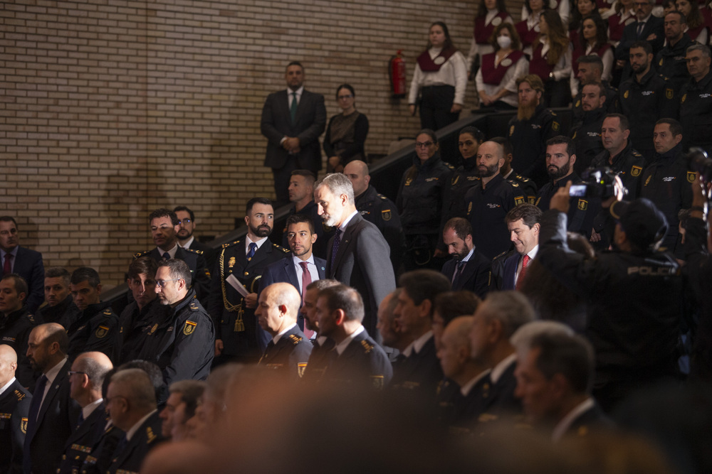 El Rey inaugura el Centro Universitario de la Policía.  / DAVID CASTRO