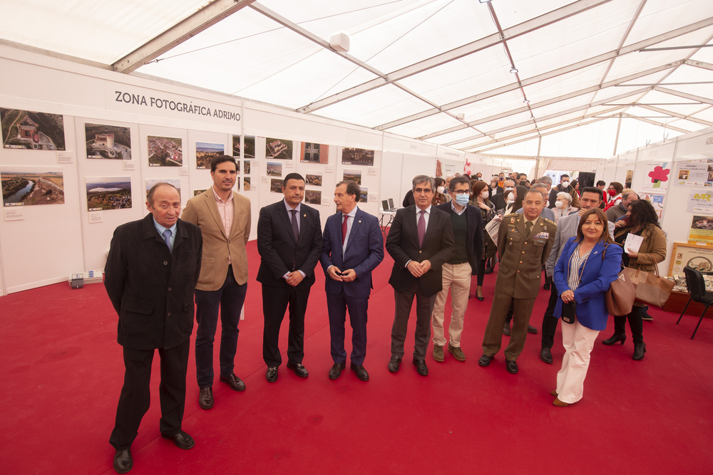 Inauguración de la Feria de muestras de Arévalo.  / ISABEL GARCÍA