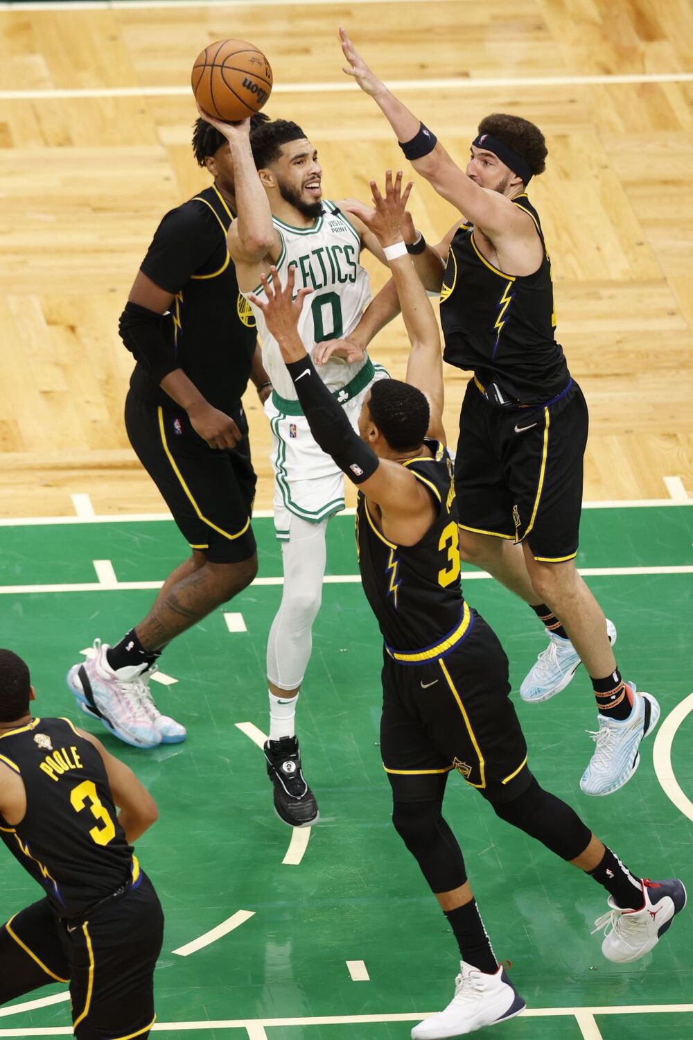 Golden State Warriors at Golden State Warriors  / CJ GUNTHER