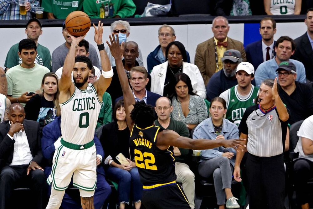 NBA: Finals-Golden State Warriors at Boston Celtics  / WINSLOW TOWNSON