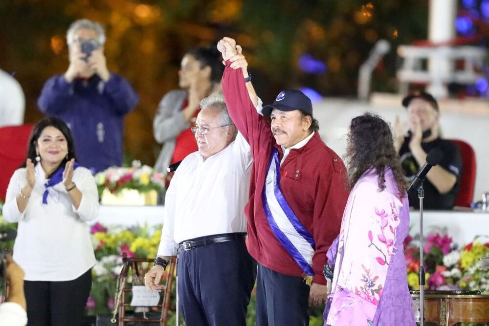 El presidente de la Asamblea Nacional de Nicaragua, Gustavo Porras, y el presidente de Nicaragua, Daniel Ortega