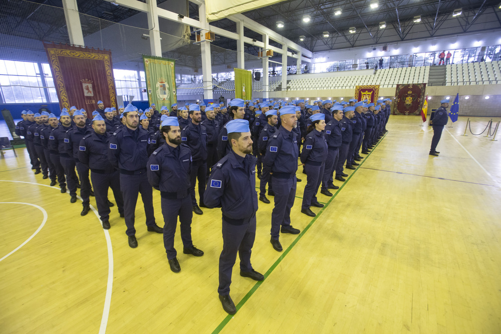 La Escuela Nacional de Policía acoge el acto de clausura del V Curso de FRONTEX.  / ISABEL GARCÍA
