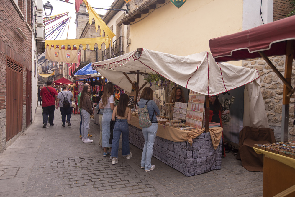 Mercado Medieval de La Adrada.  / ISABEL GARCÍA