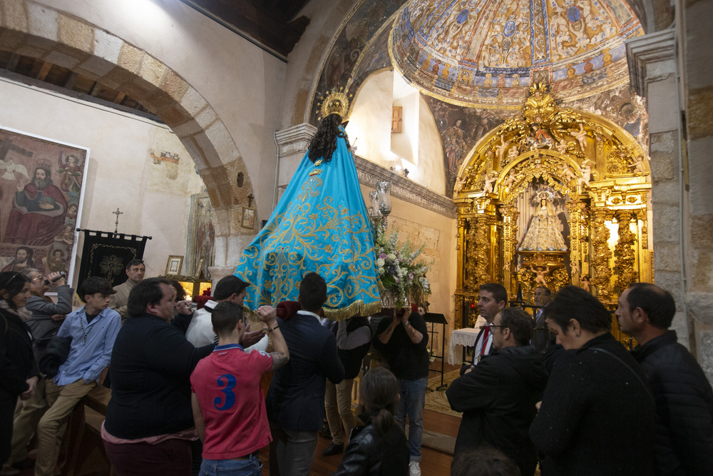 Procesión de la Virgen de las Vacas, baile de El Gato Montés.  / ISABEL GARCÍA