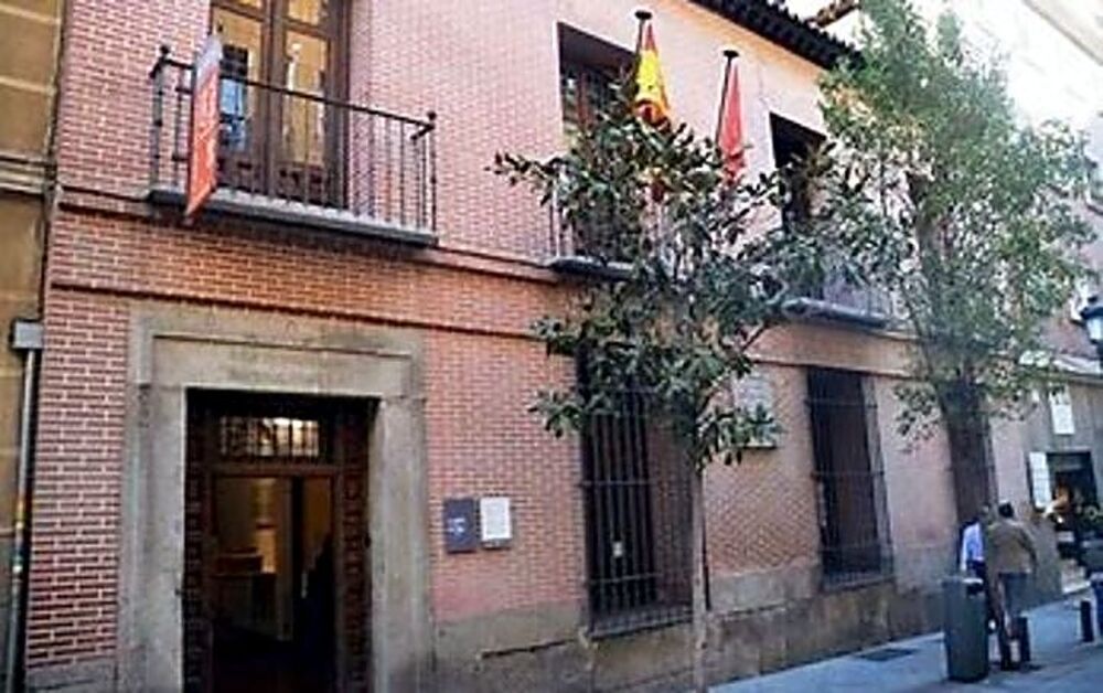 La casa del poeta y dramaturgo se encuentra en la calle Cervantes de Madrid.