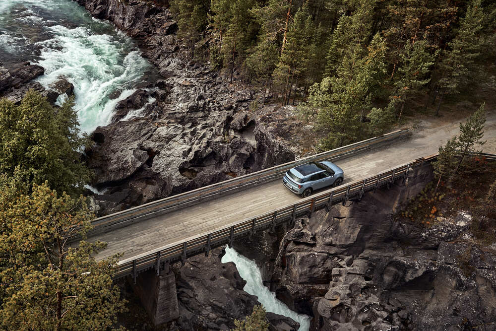 Ford electrifica un icono: el Explorer