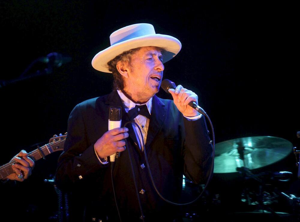 Bob Dylan retorna à Espanha abraçando seu presente criativo