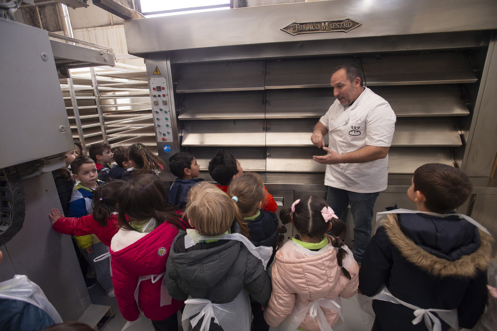 Una panadería que crea escuela entre los pequeños