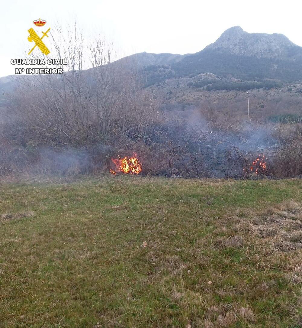 Investigado un hombre por un incendio forestal en Gredos
