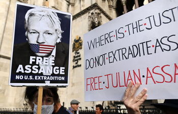 EEUU cuestiona la salud mental de Assange
