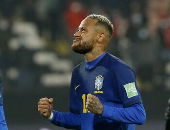 Neymar costó casi 500 millones de euros al PSG