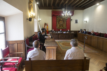 La Audiencia absuelve a los alcaldes de Mombeltrán