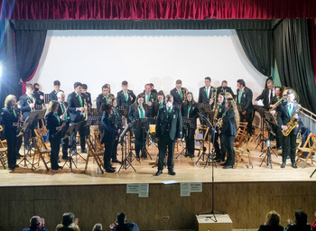 La Banda de Cebreros deleita en su concierto de invierno