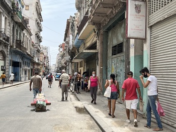 Los emigrantes de CyL en Cuba: «Hay que luchar con la vida»