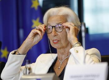 Lagarde advierte del repunte de los salarios