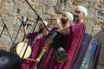 Una decenas de conciertos, nota musical del Mercado Medieval