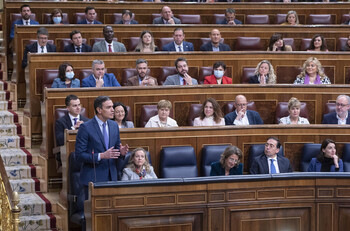 Sánchez defiende la actuación del CNI amparándose en la ley