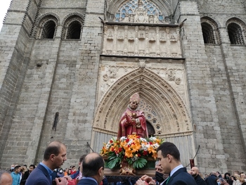 Gil Tamayo defiende la herencia cristiana de Ávila