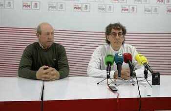 El PSOE denuncia que el PP sigue desmantelando la sanidad