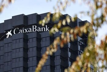 CaixaBank gana casi 4 veces más en 2021 por la fusión con Bankia