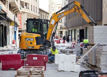 Las constructoras renuncian a 40M€ en obras por los precios