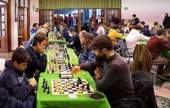 Brillante regreso del ajedrez de élite