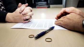 Dos centenares de parejas pusieron fin a su matrimonio en 2021