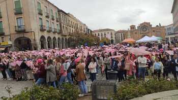 Ávila se abraza a la vida en la lucha contra el cáncer