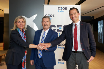 CaixaBank y CEOE Ávila renuevan su acuerdo de colaboración