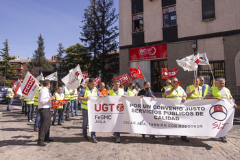 Los trabajadores de Avilabús exigen al Ayuntamiento que medie