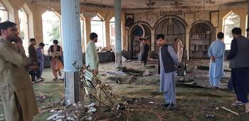 Al menos 18 muertos en un atentado cerca de una mezquita afgana