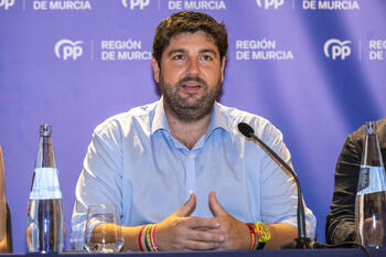 PP y Vox alcanzan un acuerdo en Murcia