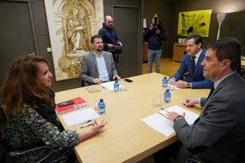 PP y PSOE garantizan el consenso en las instituciones propias