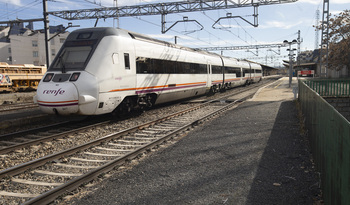 Renfe estudia los desajustes entre oferta y demanda de trenes