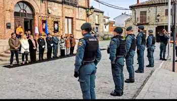 Peguerinos homenajea a la Guardia Civil