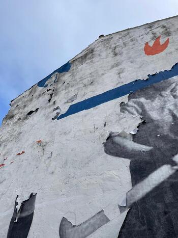 El PP pide que se reparen los murales de la Cruyff Court